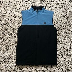 Travis Mathew Golf Vest Blue Black Zip Insulated Light Rolling Hills Logo Small